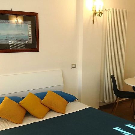 Appartamento Casa Wenner 1 Napoli Esterno foto