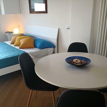 Appartamento Casa Wenner 1 Napoli Esterno foto